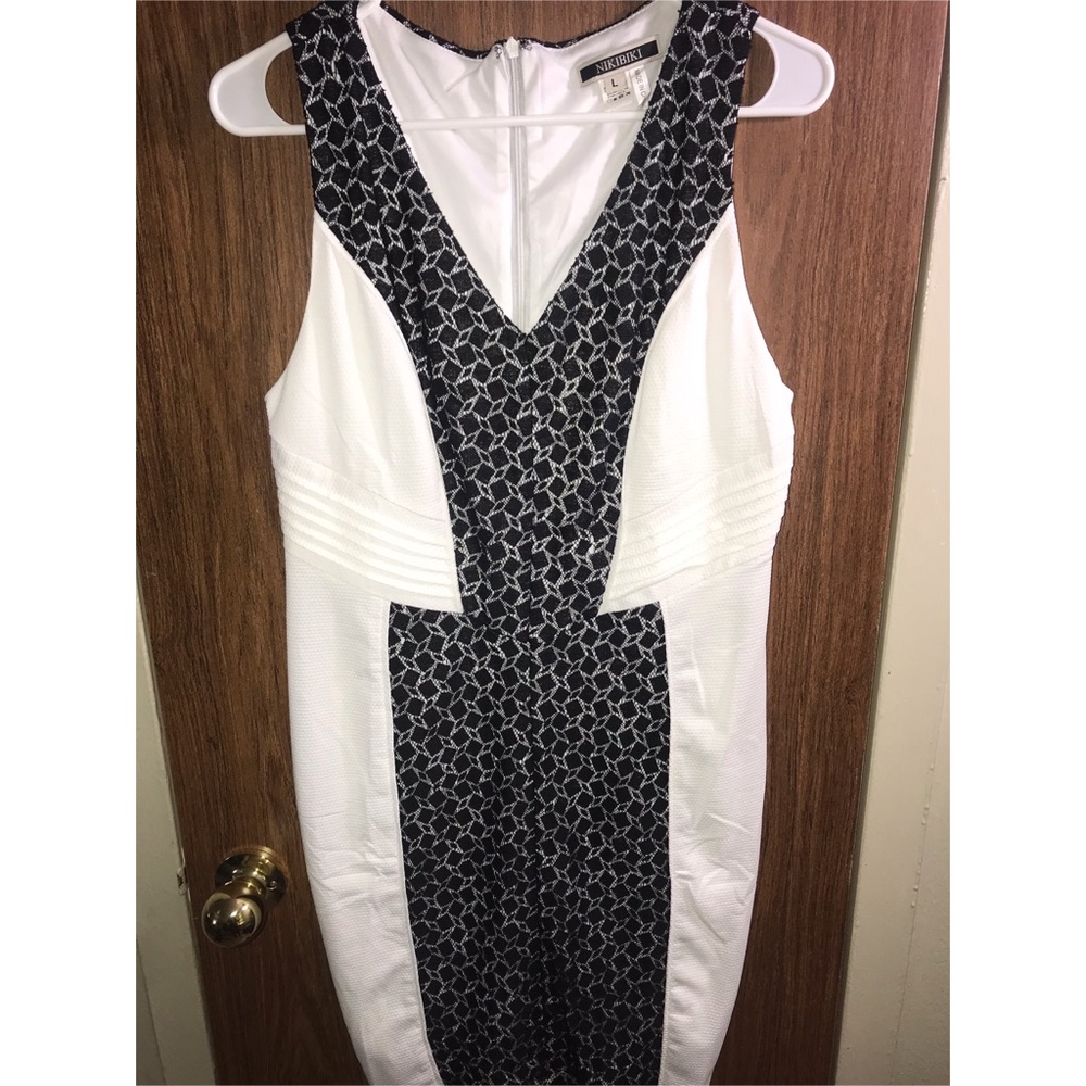 Black & white lace dress